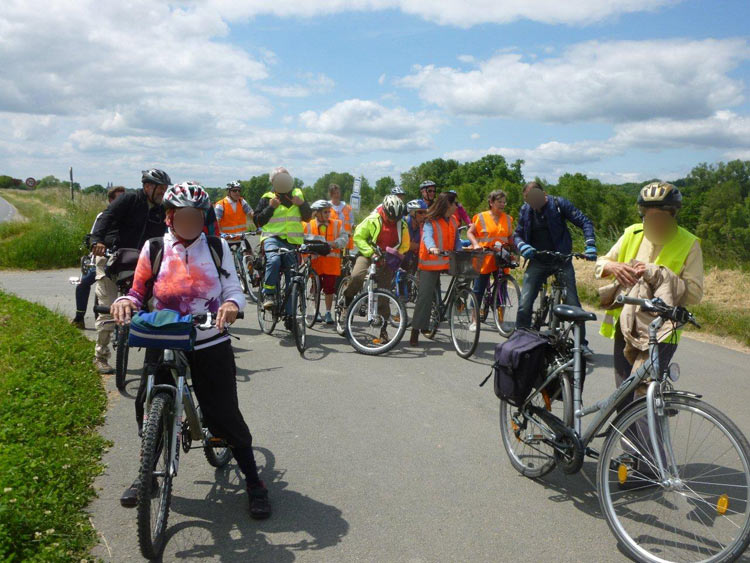 Balade à vélo organisée par le Collectif Cycliste 37.