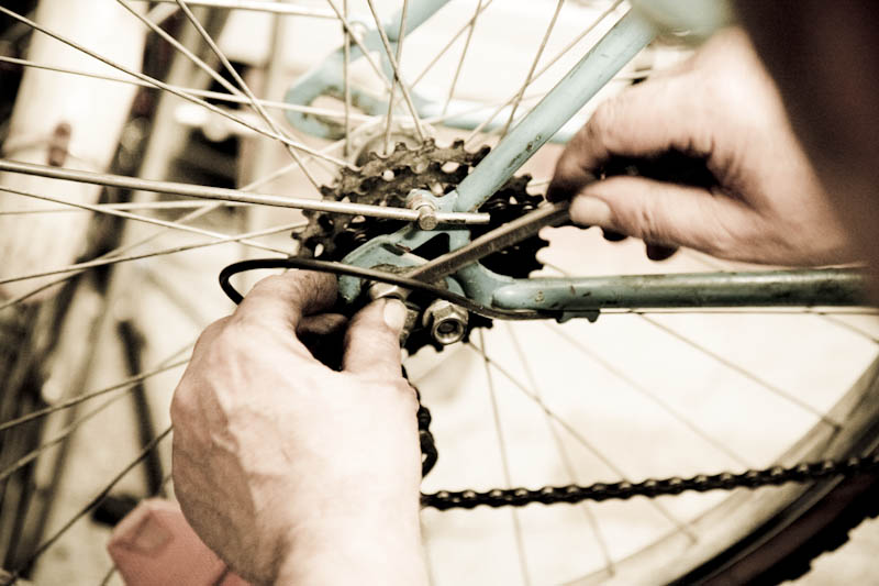 Détail illustrant l'atelier d'auto-réparation du Collectif Cycliste 37. ©Collectif Cycliste 37