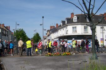 Balade à vélo organisée par le CC37 à Saint-Pierre-des-Corps le 10 mai 2015. @Sonia Leroy/CC37