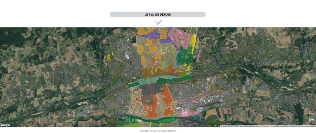 Le territoire de la commune de Tours est divisé en plusieurs zones mentionnées dans le règlement et traduites sous forme d'un document graphique : les zones urbaines, dites « zones U », les zones à urbaniser, dites « zones AU », les zones non constructibles ("zones A" et "zones N") et les zones de réserves ("zones IAU" et "zones IIAU") . 