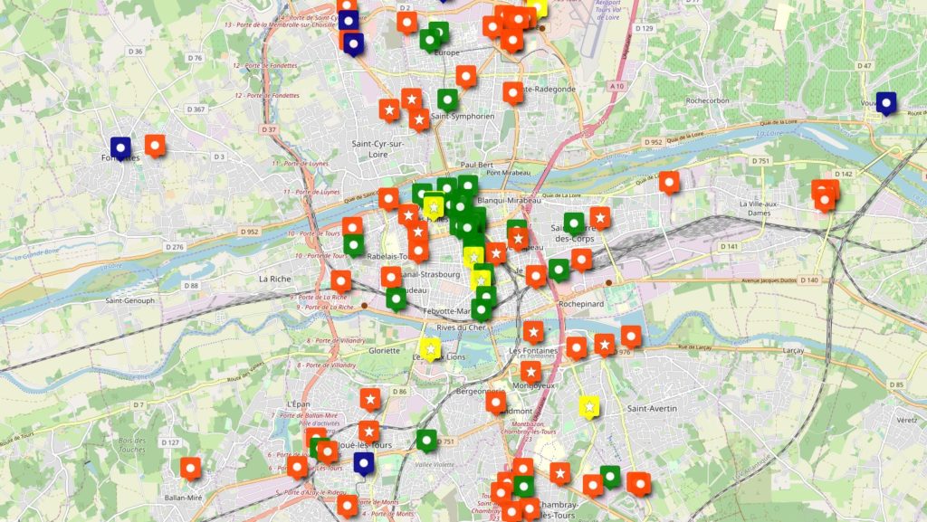 Vue du stationnement vélo dans la grande et moyenne distribution de l'agglomération de Tours.