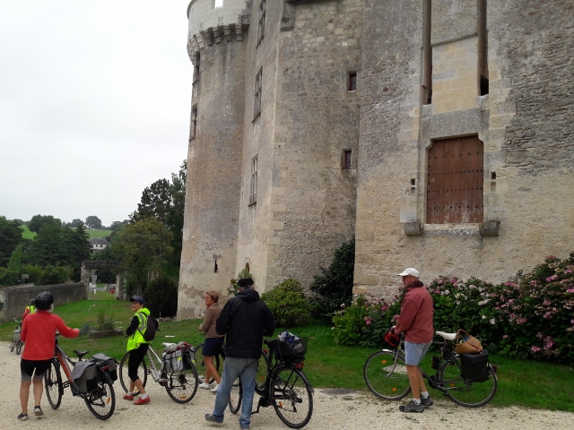 Château fort de Betz-le-Château. @Photo : CC37.