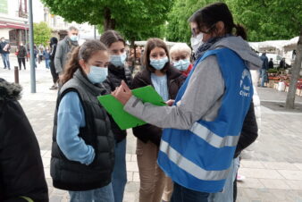 Stand au marché de Loches le 15 mai 2021 : « Contrôles techniques » et Quizz.