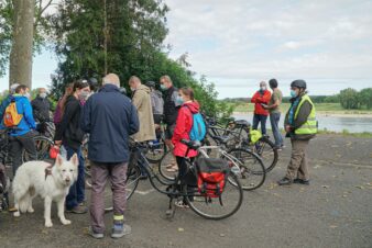 Le Collectif Cycliste 37 crée son antenne sur le Val d’Amboise. La première rencontre s’est faite le samedi 5 juin 2021, place du marché, à Amboise, en présence de Thierry BOUTARD, Maire d’AmLe Collectif Cycliste 37 crée son antenne sur le Val d’Amboise. La première rencontre s’est faite le samedi 5 juin 2021, place du marché, à Amboise, en présence de Thierry BOUTARD, Maire d’Amboise. @ Photo : Eric Beaugeandre.boise. @ Photo : Eric Beaugeandre.