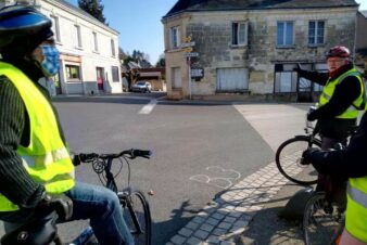 Le 6 mars 2021, l'antenne du Val d'Amboise du CC37 organise une balade cartopartiedans Nazelles-Négron à la découverte des aménagements cyclables. @ Photo : Eric Beaugendre.