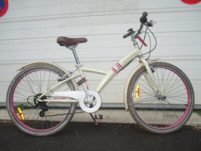 Vélo enfant B’TWIN-90€