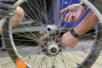 Atelier participatif du Collectif Cycliste 37. @Photo : CC37, 2022.