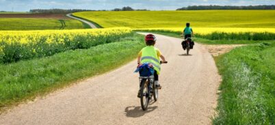 Assurer la sécurité des cyclistes en milieu rural : la FUB publie ses recommandations