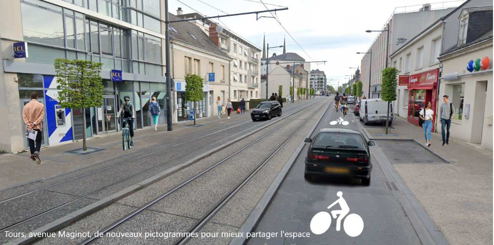 Ajout de pictogrammes vélo avenue Maginot dans le sens sud-nord(14). ©TMVL