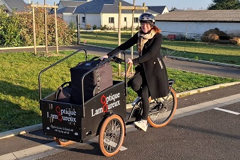 Une opticienne à vélo sur Fondettes et alentours