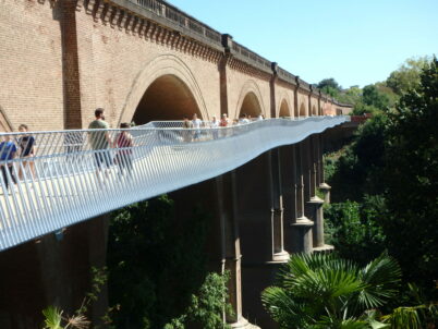 Passerelle sur la Loire… et si Albi nous indiquait la voie ?